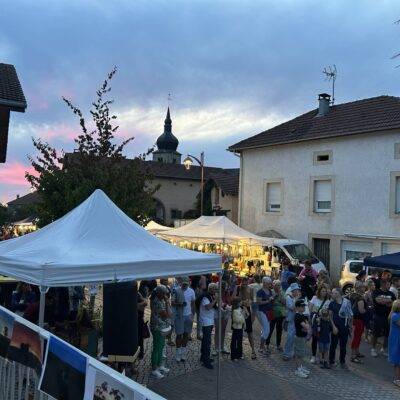 Marché Nocturne à Housseras